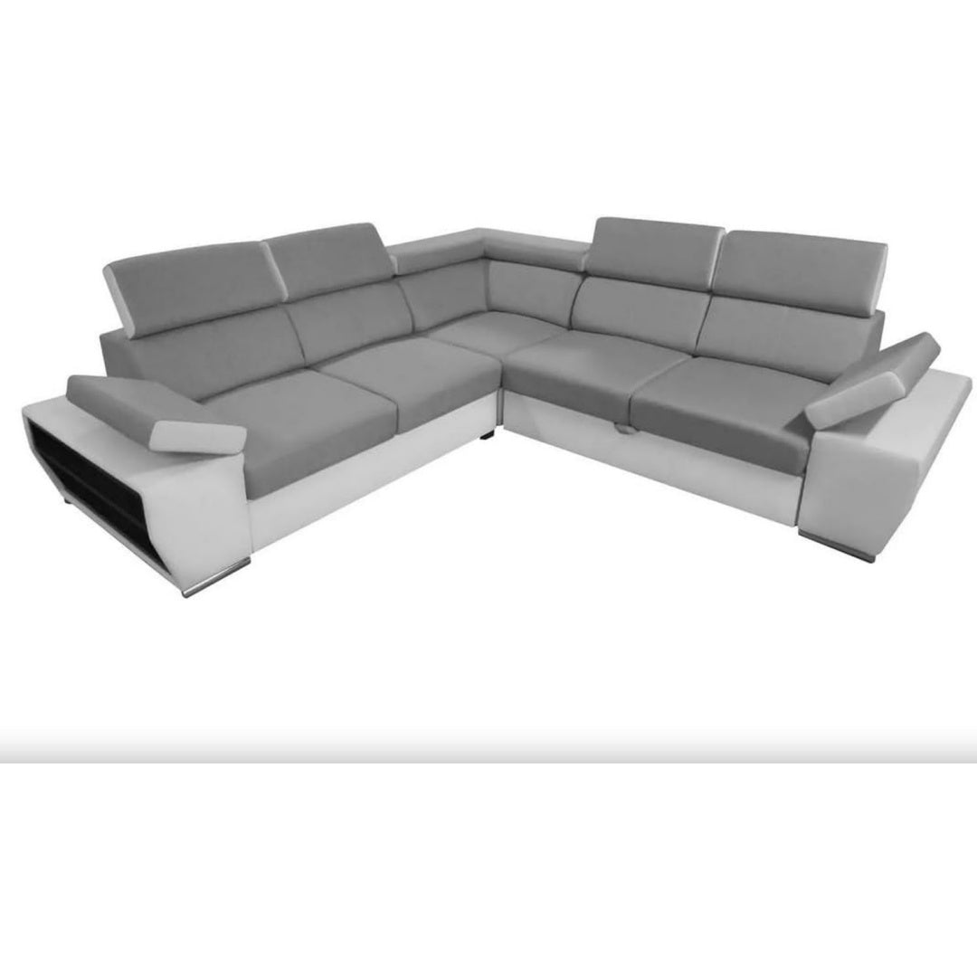 Sofa verbindet eine Schlaffunktion und Armlehnen